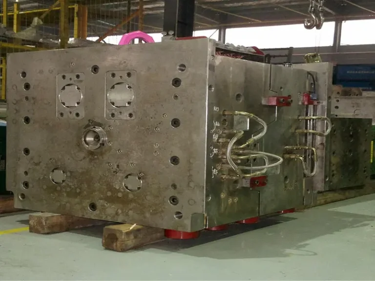 Screen printing logo on plastic injection molded part