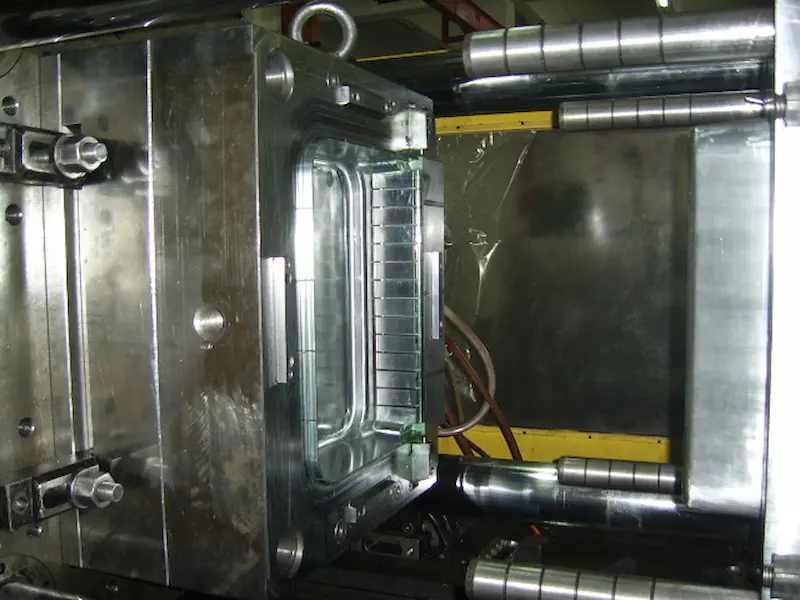 Long glass fiber reinforced polypropylene automotive parts for lightweight structural applications