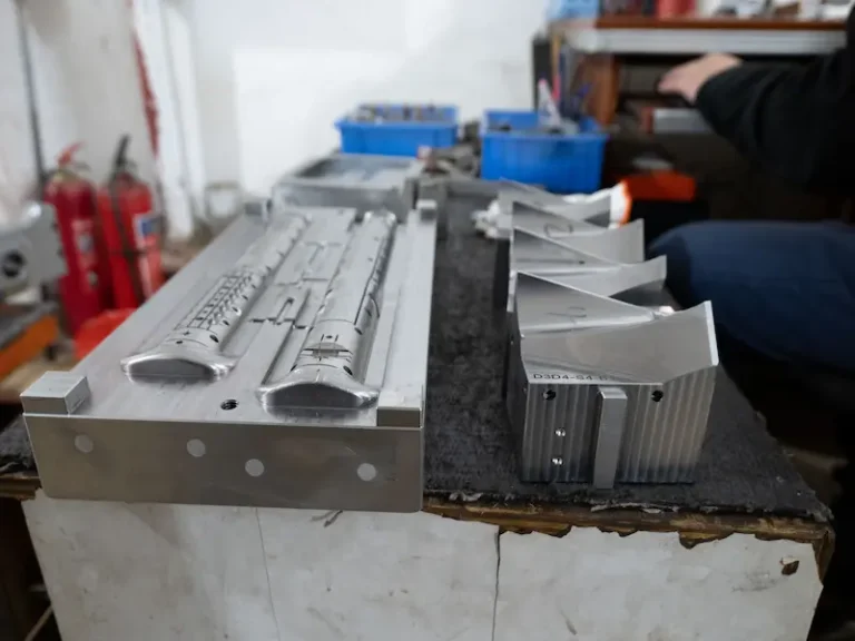 Key Factors Affecting UHMWPE Pipe Quality in Extrusion Manufacturing