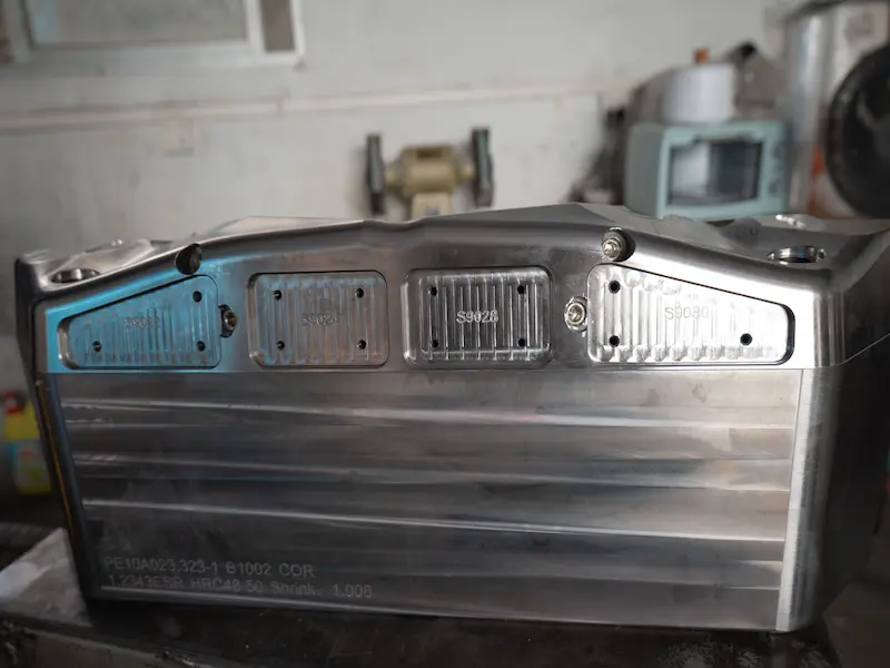 Temper brittleness in steel and prevention methods for heat treated mold materials