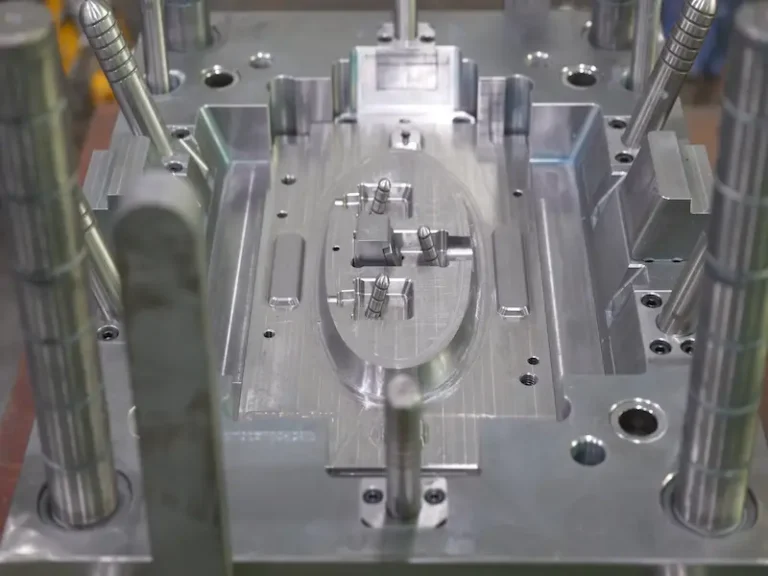 High-speed cutting technology used in precision mold manufacturing
