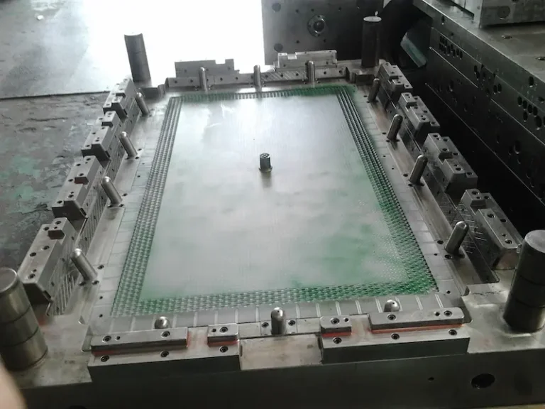 Close-up comparison of common die casting surface defects on aluminum parts, including flow marks, cold shut, scratches, sink marks, gas porosity, cracks, underfilling, and ejector pin marks.