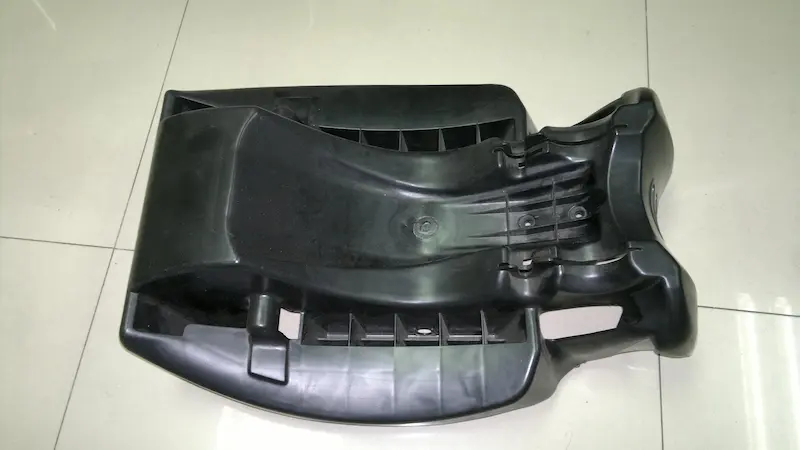 Automotive plastic mold types including injection mold, compression mold, transfer mold, and extrusion die