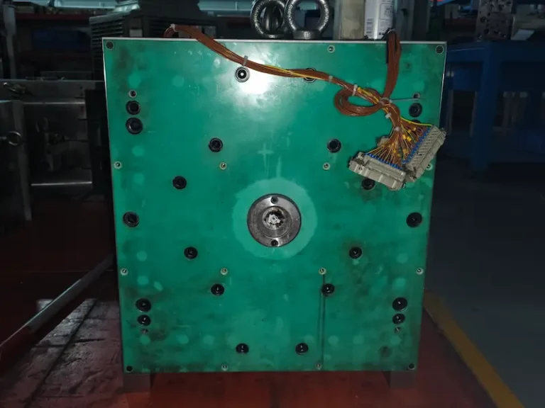Rapid prototyping process from CAD model to finished part through slicing and layer-by-layer additive manufacturing
