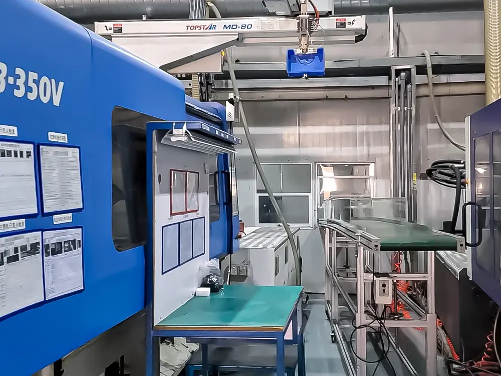 Injection molding machines for mold trial and plastic part production