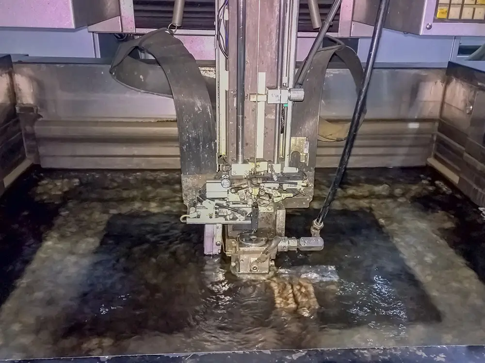 Wire cutting equipment for precision mold components and tooling inserts