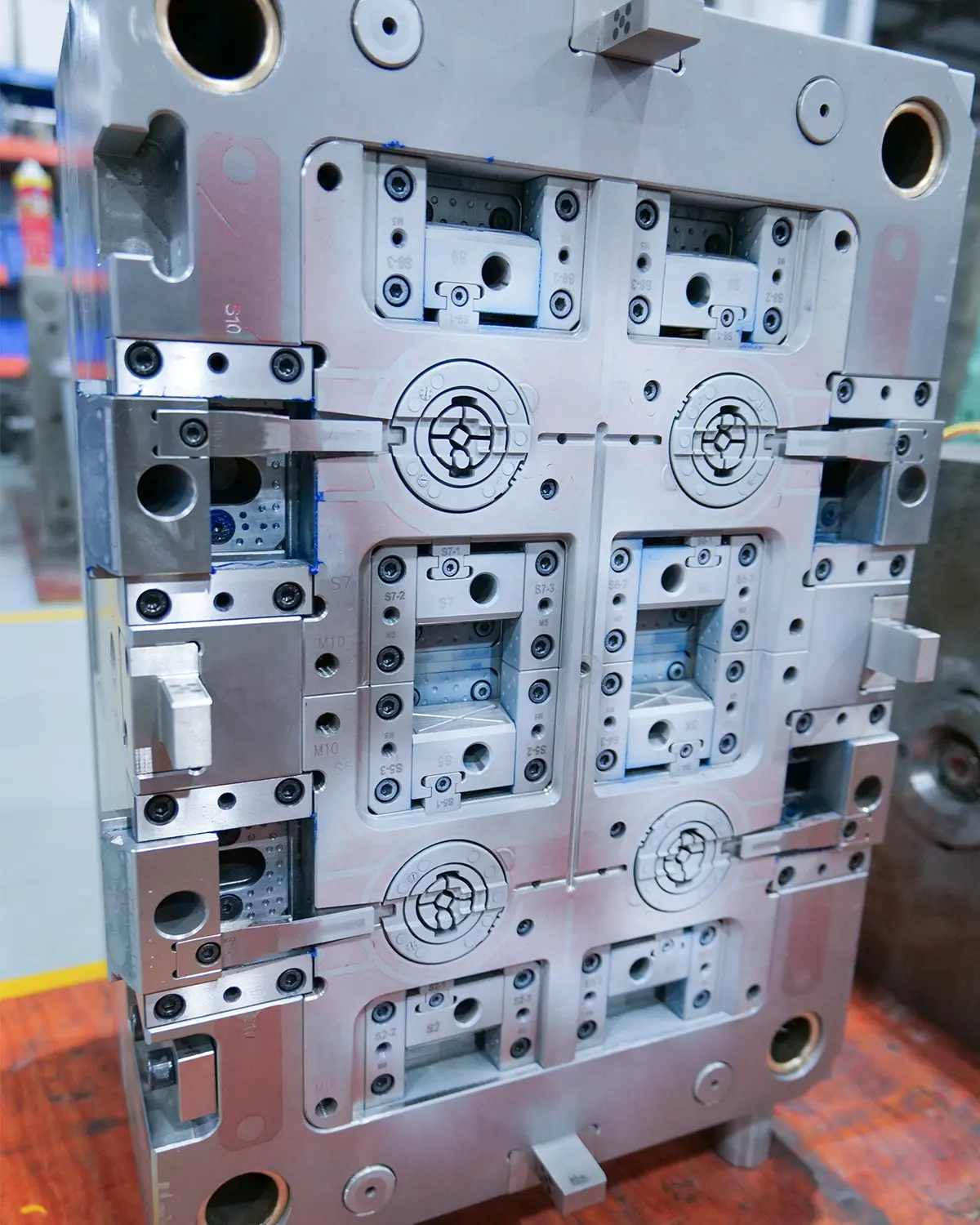 Fitmold injection mold engineering review for plastic tooling and production projects