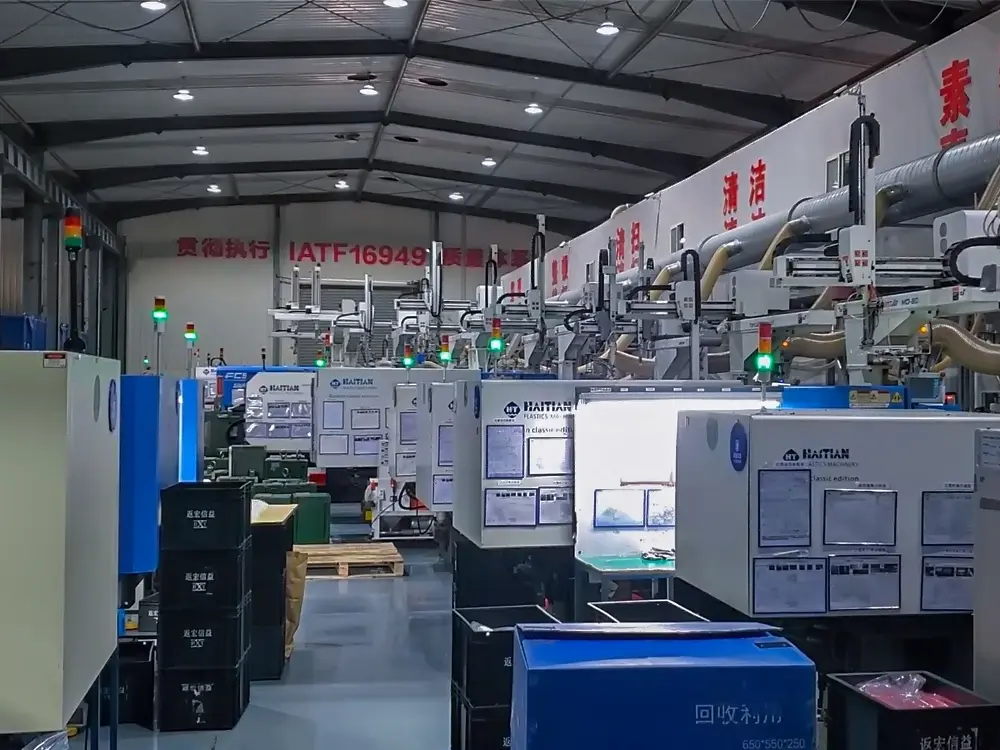 Injection molding machines for plastic part production and mold trial support